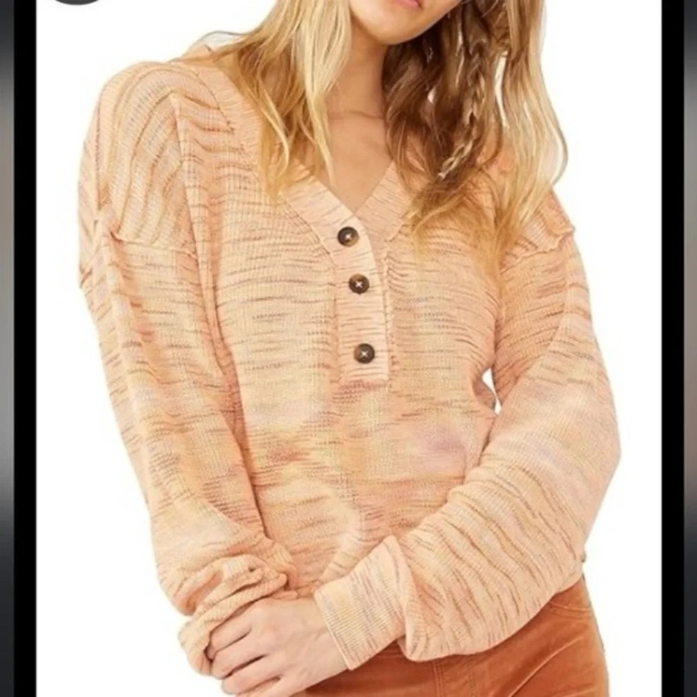 FREE PEOPLE Mercury Heathered Henley Sweater in Rosy Pink